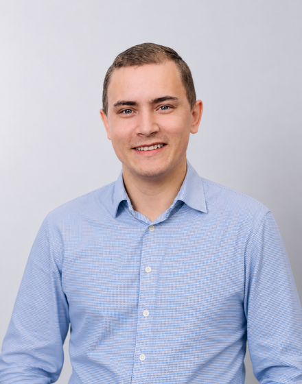 Martin Olesen, Sales